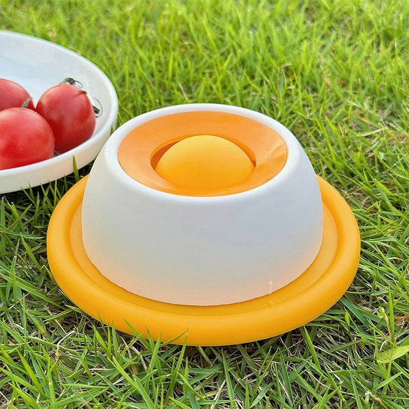 Pet Lick Mat Yogurt Licking Plate Anti-spill Slow Food Plate Feeder for Dogs Cats Promotes Dental Health Bite Resistant Toy